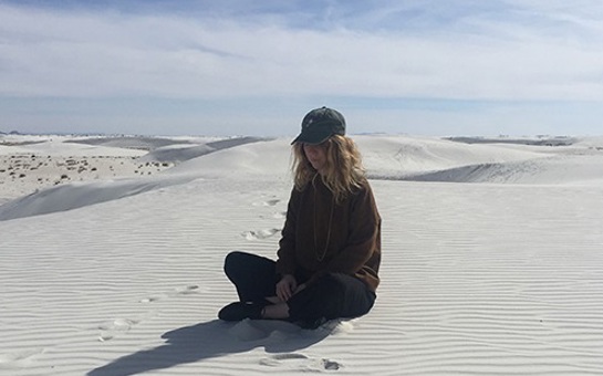 Une artiste française chez Mute Song