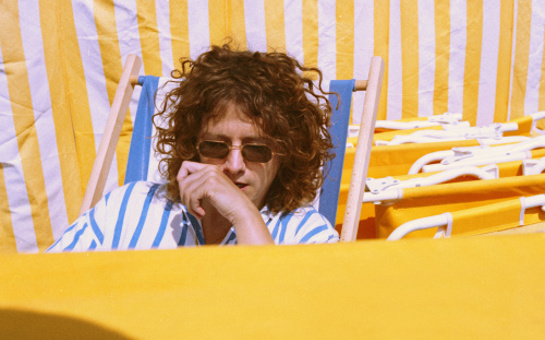 M.I.L.K's new single POOLSIDE