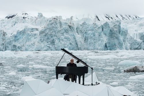 Ludovico Einaudi et Greenpeace en campagne pour sauver l'Artique