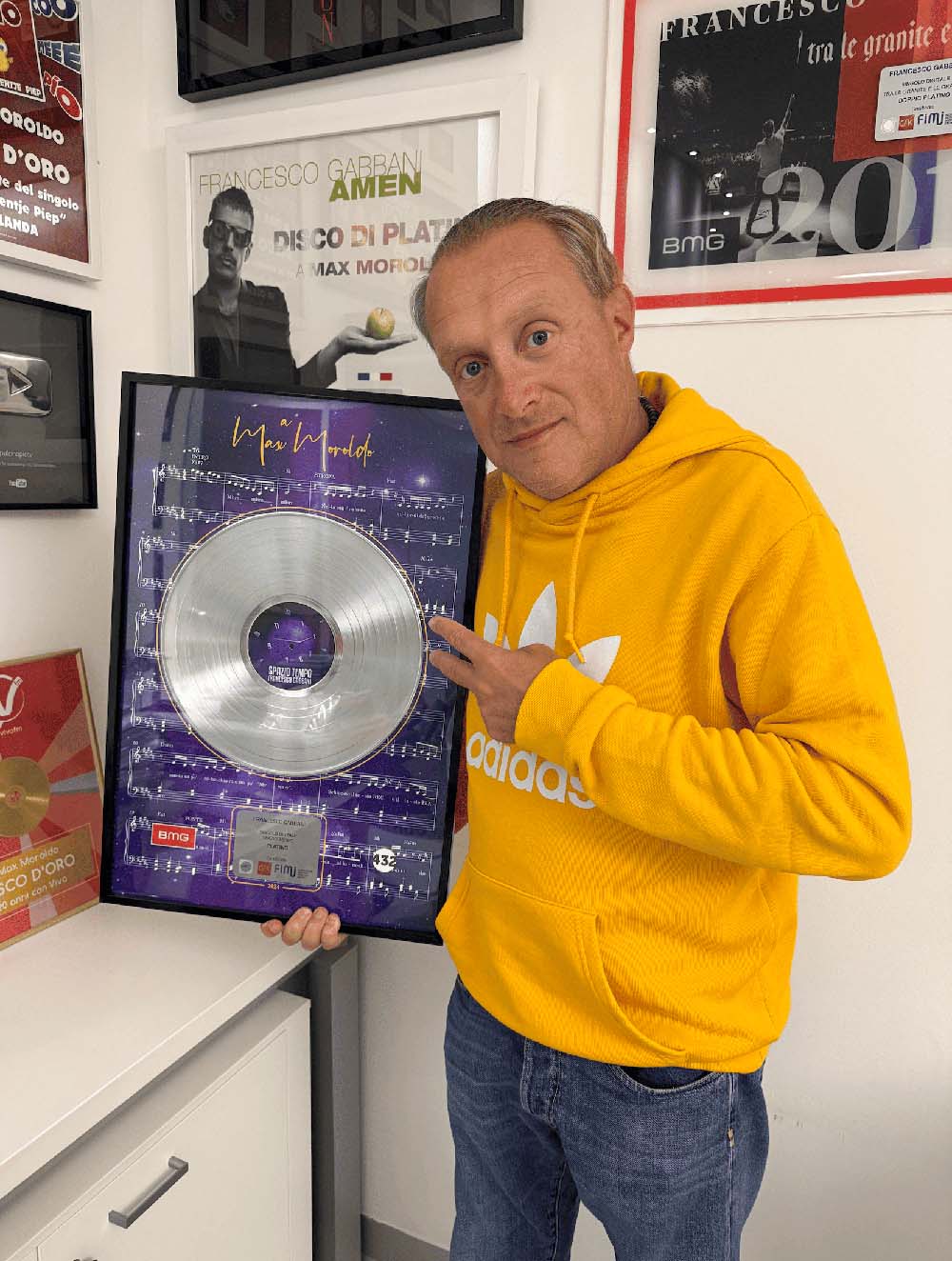 SPAZIO TEMPO IS NOW PLATINUM IN ITALY