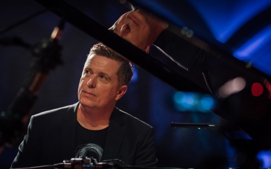 Dirk Maassen Signs To Music Sales