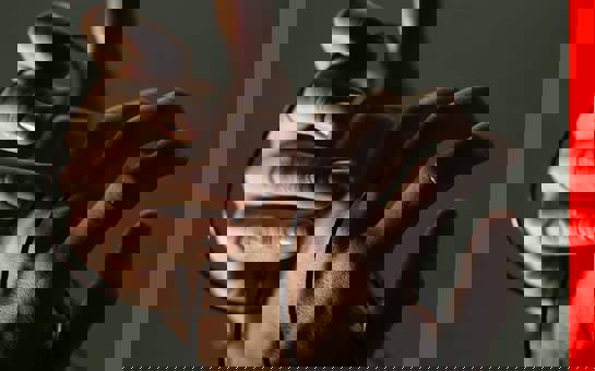 LAAKE sort Volt, un nouveau single electrique pour annoncer son prochain album