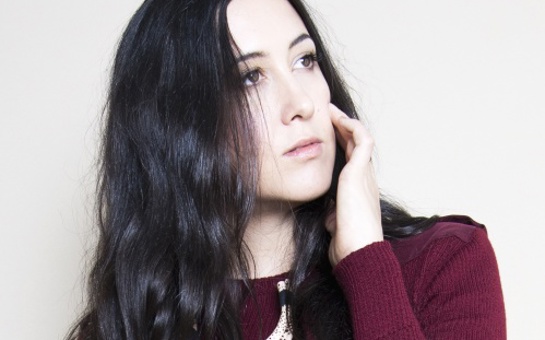 Bosworth signs Vanessa Carlton