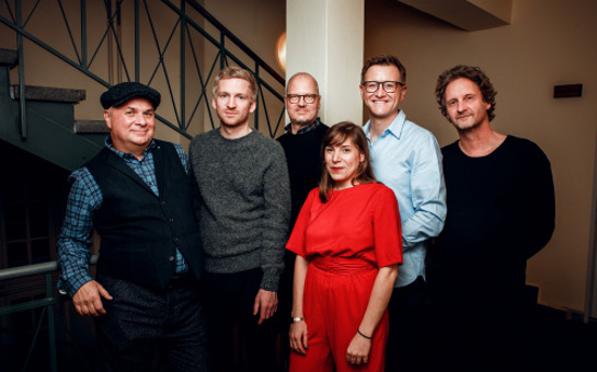 Ólafur Arnalds signs to Bosworth Music
